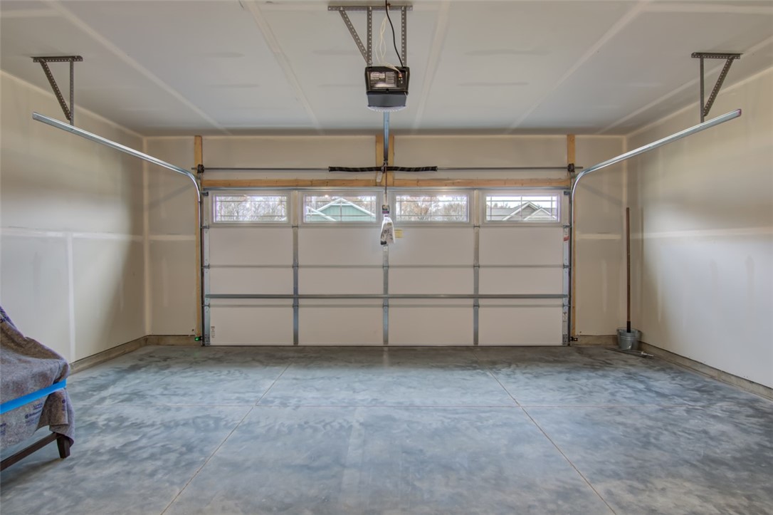 1372-Pebble-Beach-Altoona-WI-54720-5