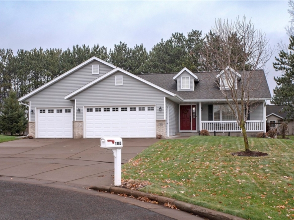 Residentialhouse for sale picture with an address of  1385 Jake Place in Chippewa Falls and a list price of 383750