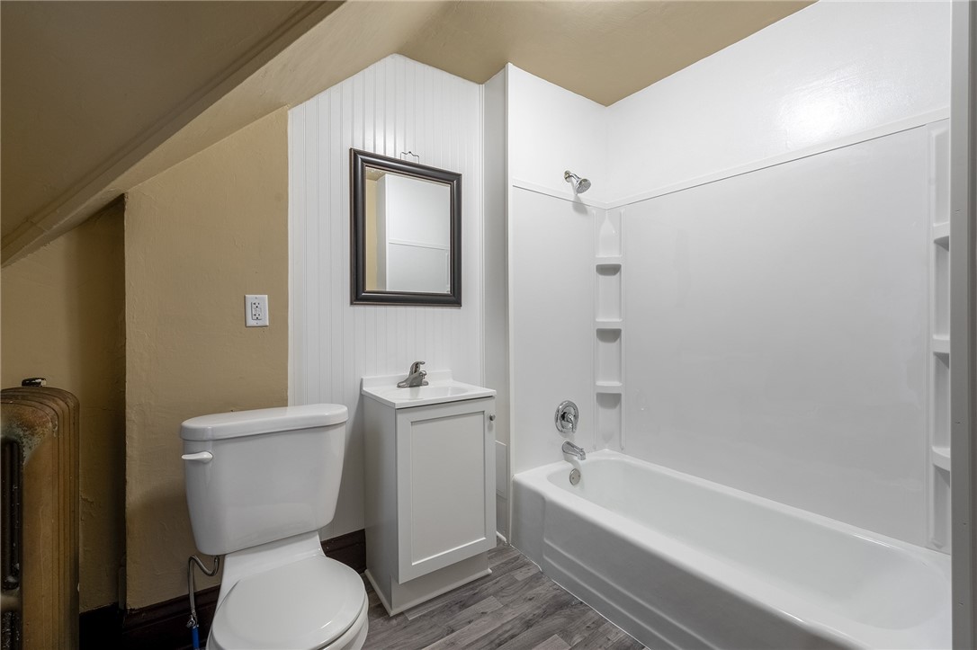 1421-Omaha-Eau-Claire-WI-54703-5