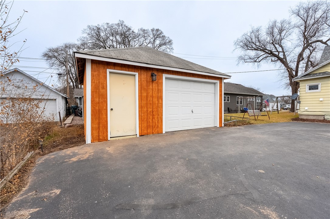 1421-Omaha-Eau-Claire-WI-54703-7