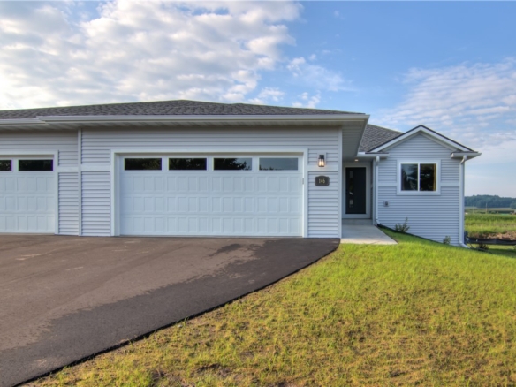 Residentialhouse for sale picture with an address of  146 Randall Road in Fall Creek and a list price of 322312