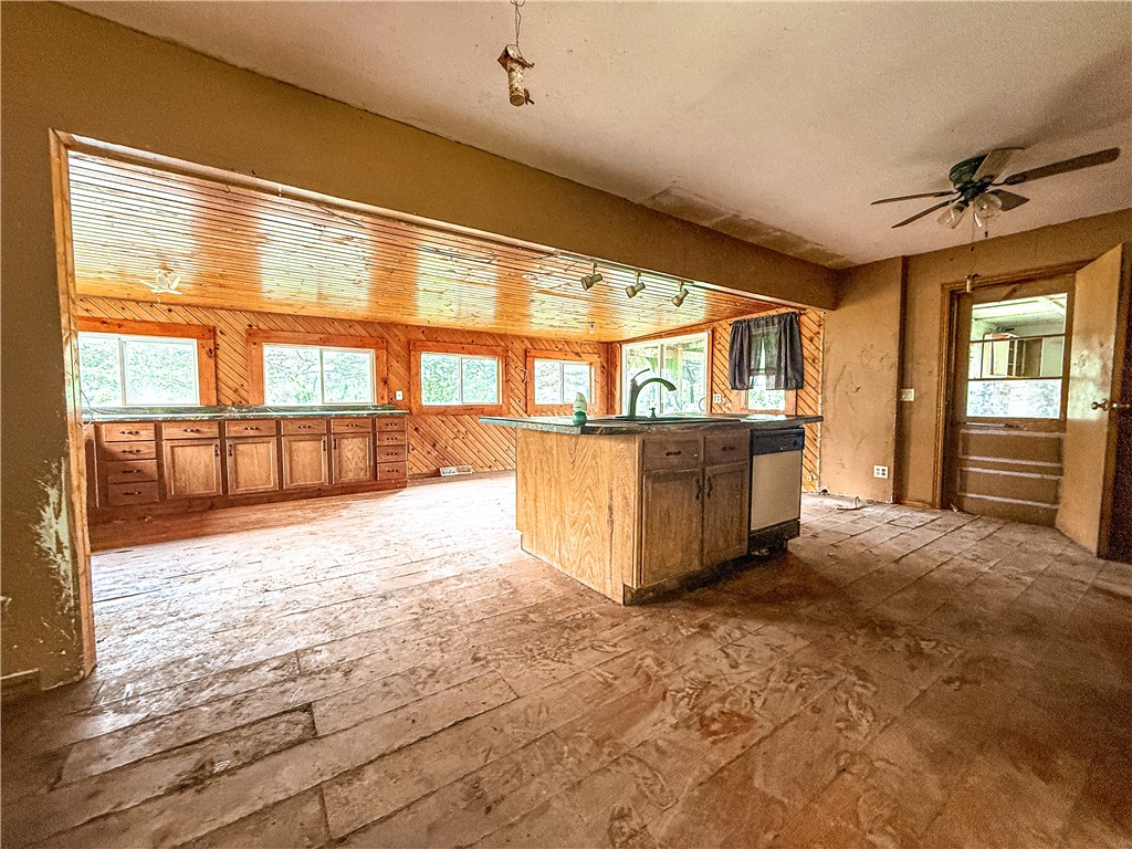 14707-Old-Highway-10-Fairchild-WI-54741-1