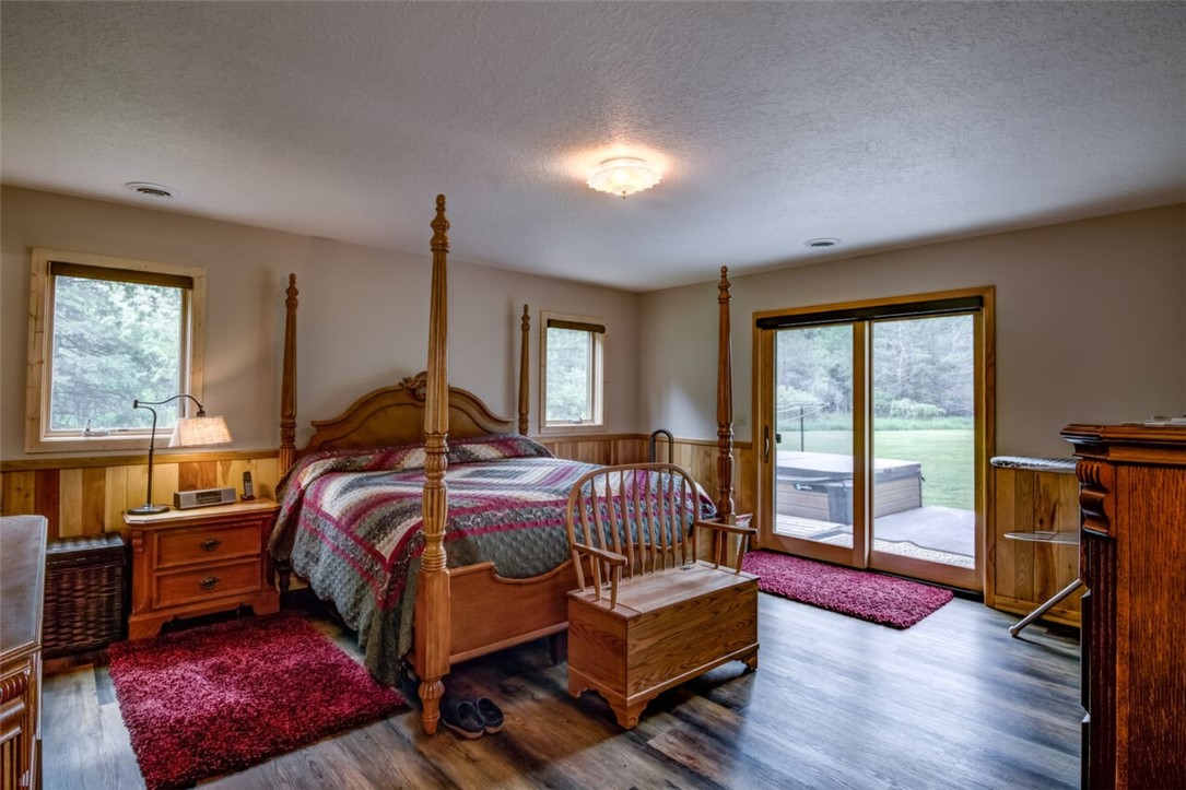 14817-Airport-Hayward-WI-54843-8