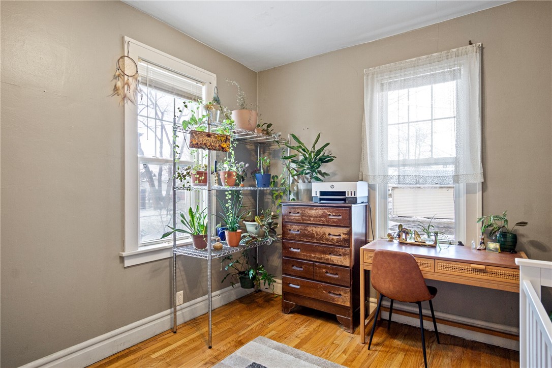 1528-Highland-Eau-Claire-WI-54701-3