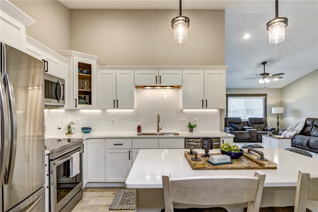 1652-Kyler-Altoona-WI-54720-3