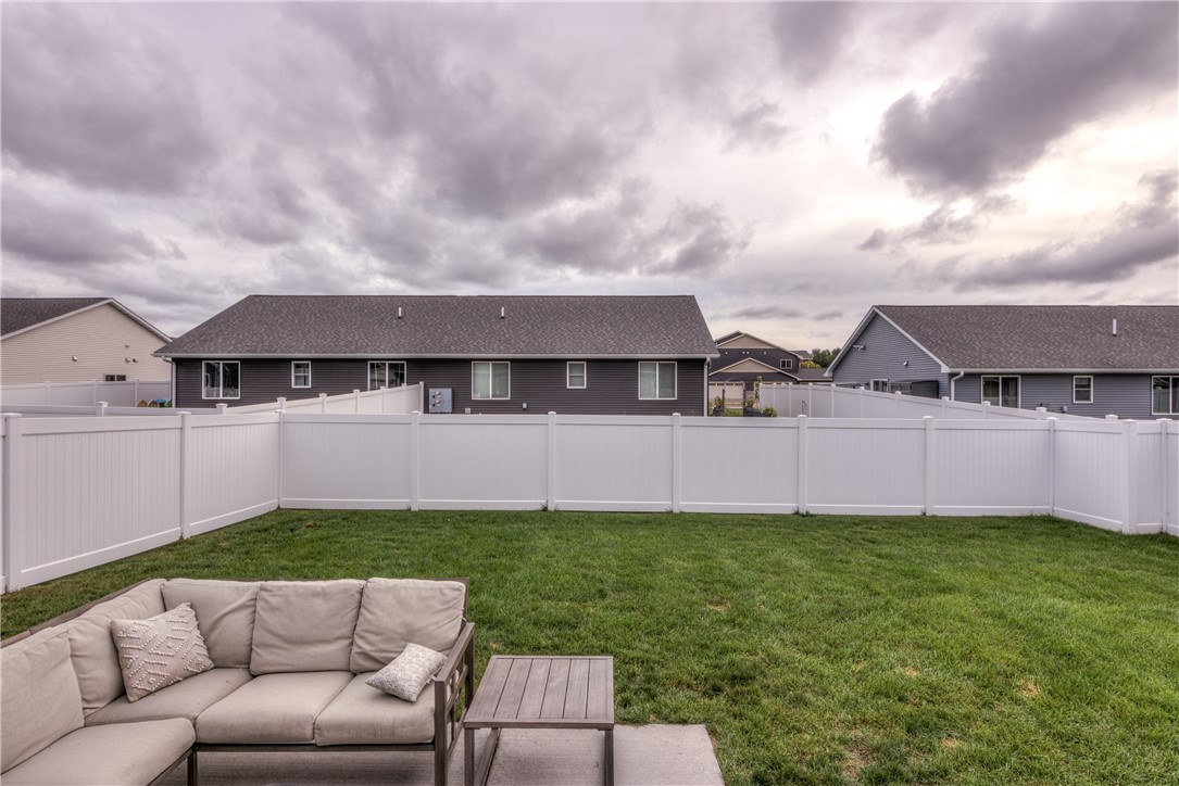 1652-Kyler-Altoona-WI-54720-7