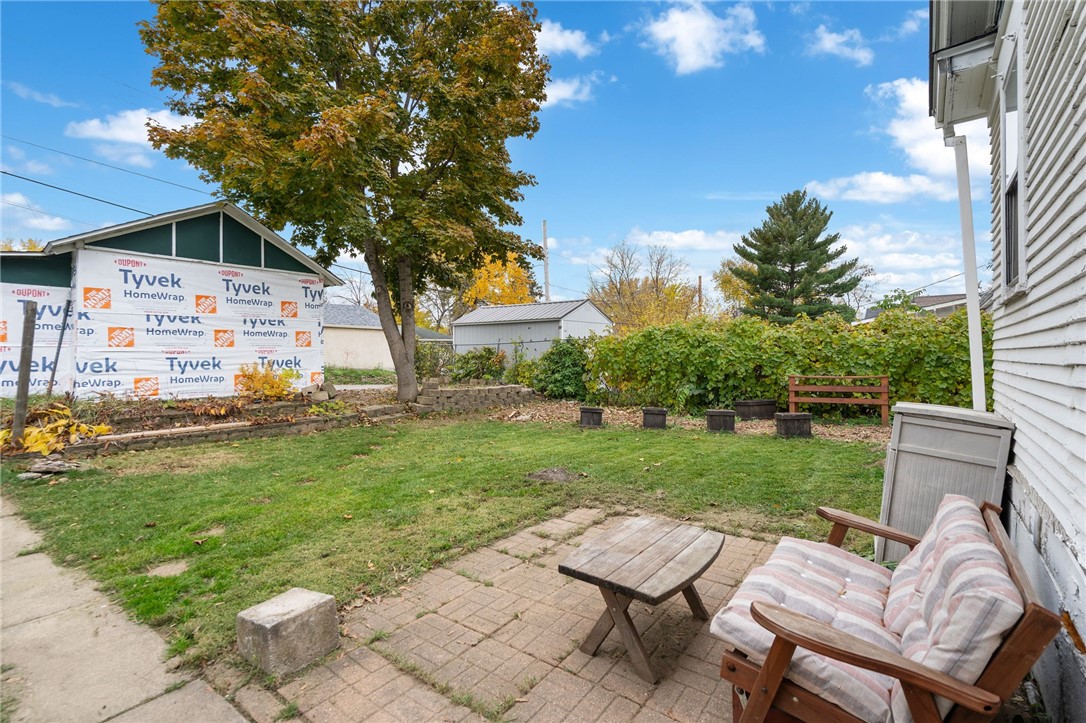 1678-Minnhaha-Ave-St-Paul-MN-55106-9