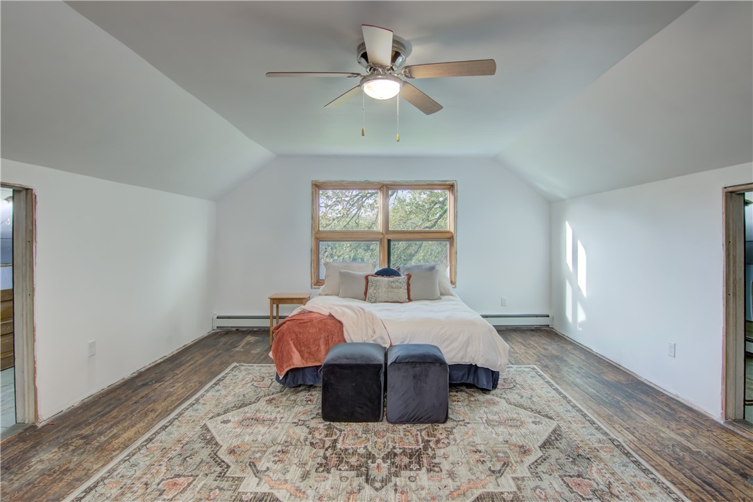 1681-4-12-Hillsdale-WI-54733-2