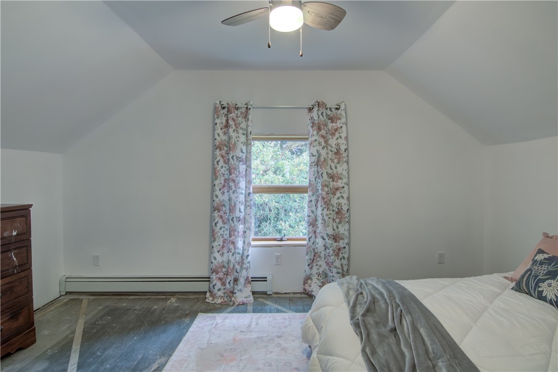 1681-4-12-Hillsdale-WI-54733-3