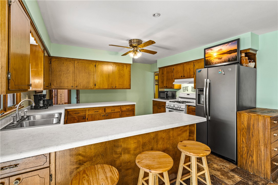 1721-Hatch-Eau-Claire-WI-54701-1