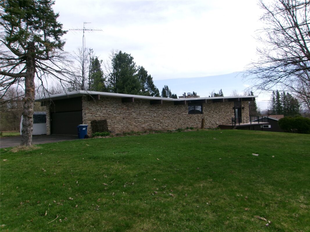 1735 Augusta Street, Rice Lake, WI — photo 2