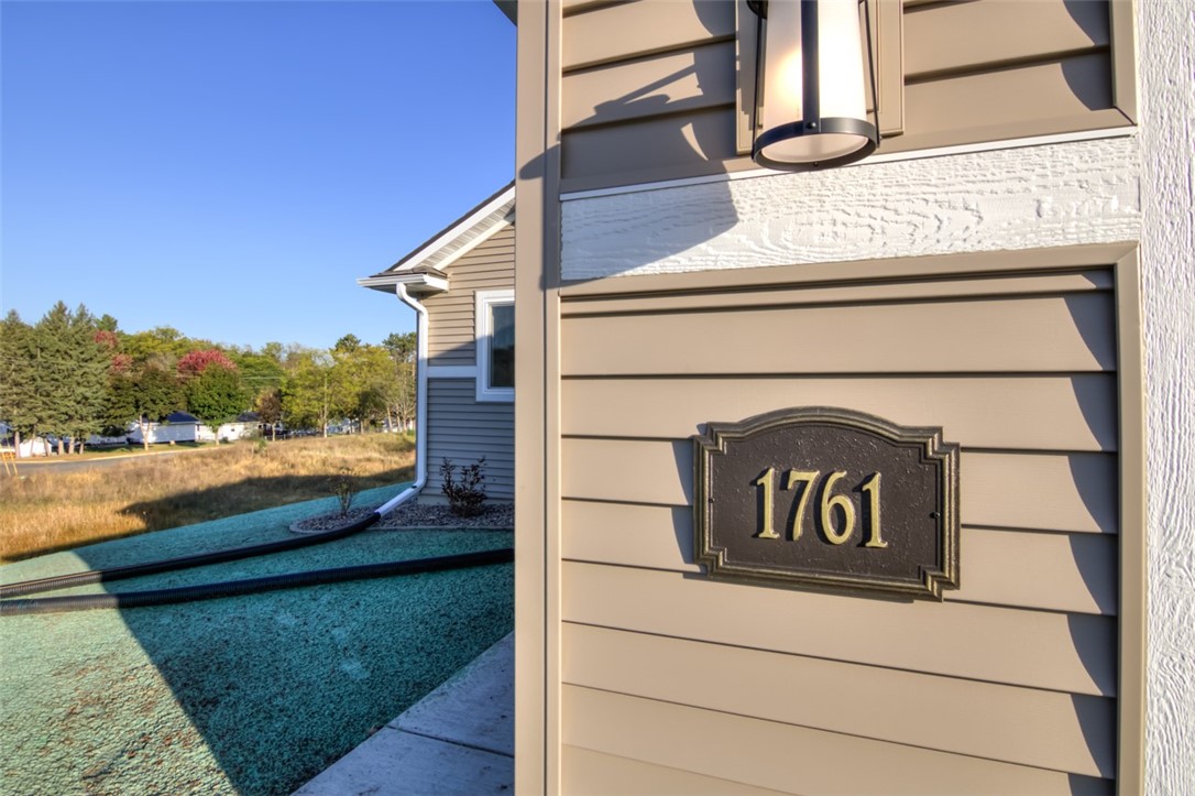1761-11th-Menomonie-WI-54751-3