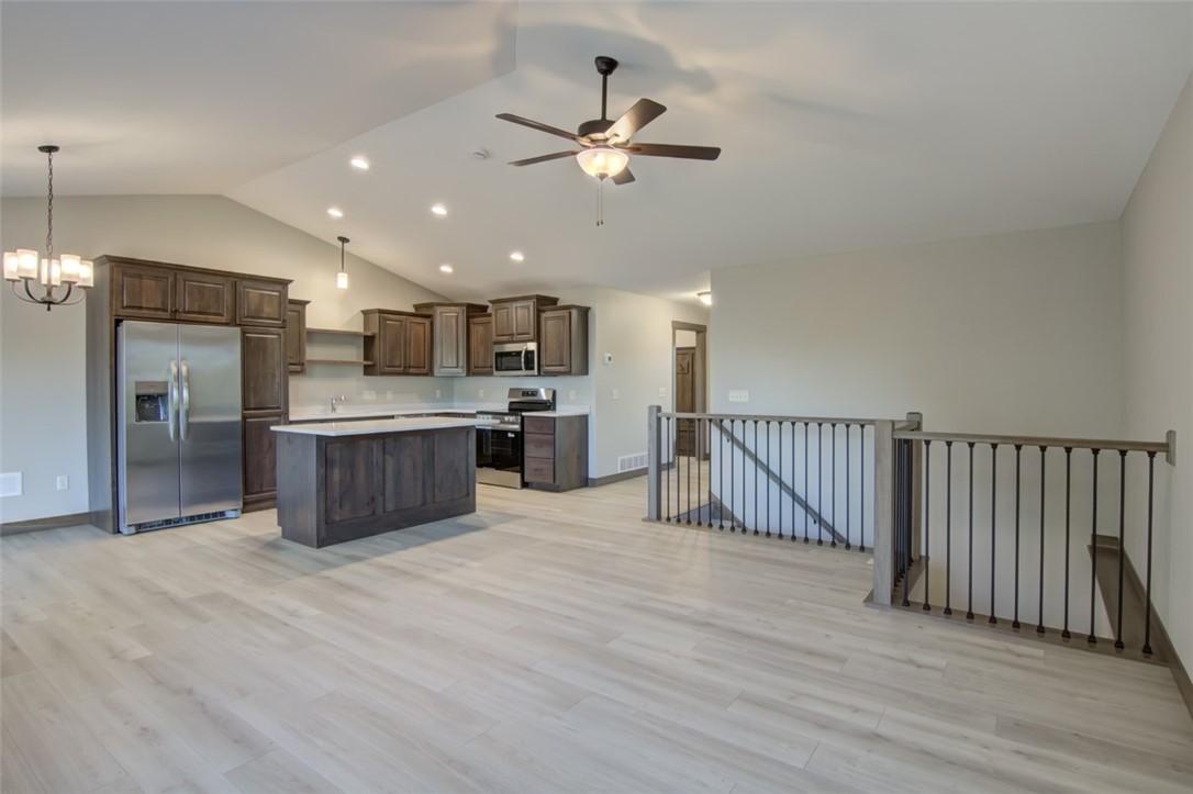 1761-11th-Menomonie-WI-54751-4