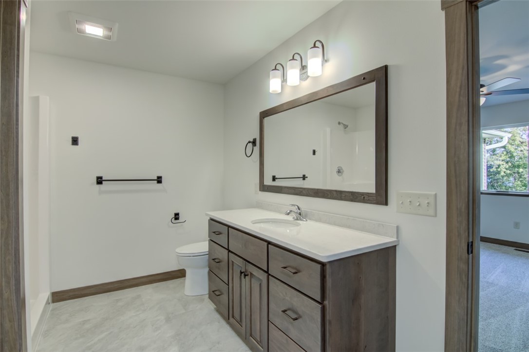 1761-11th-Menomonie-WI-54751-6