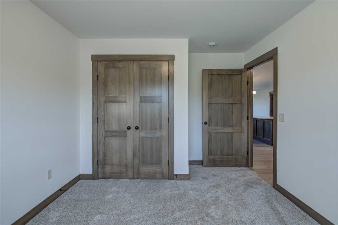 1761-11th-Menomonie-WI-54751-7