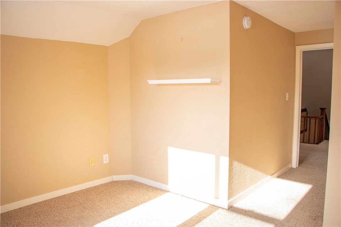 1804-Cameron-Eau-Claire-WI-54703-8