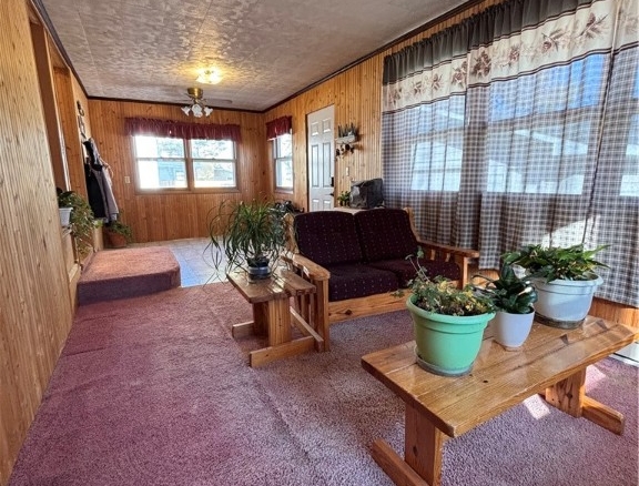 Residentialhouse for sale picture with an address of  1820 Main Street in Bloomer and a list price of 319000