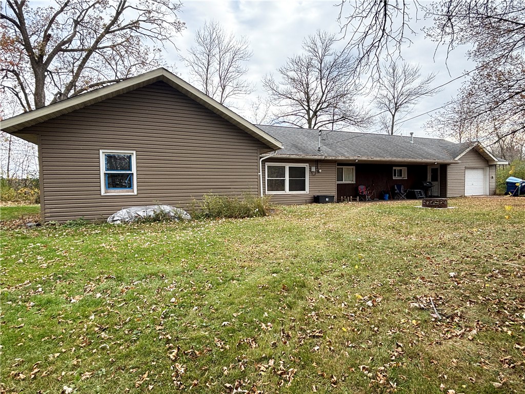 1831-Montanis-Rice-Lake-WI-54868-1
