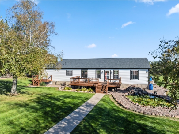 Residentialhouse for sale picture with an address of  2077 16 3/4 Avenue in Rice Lake and a list price of 525000