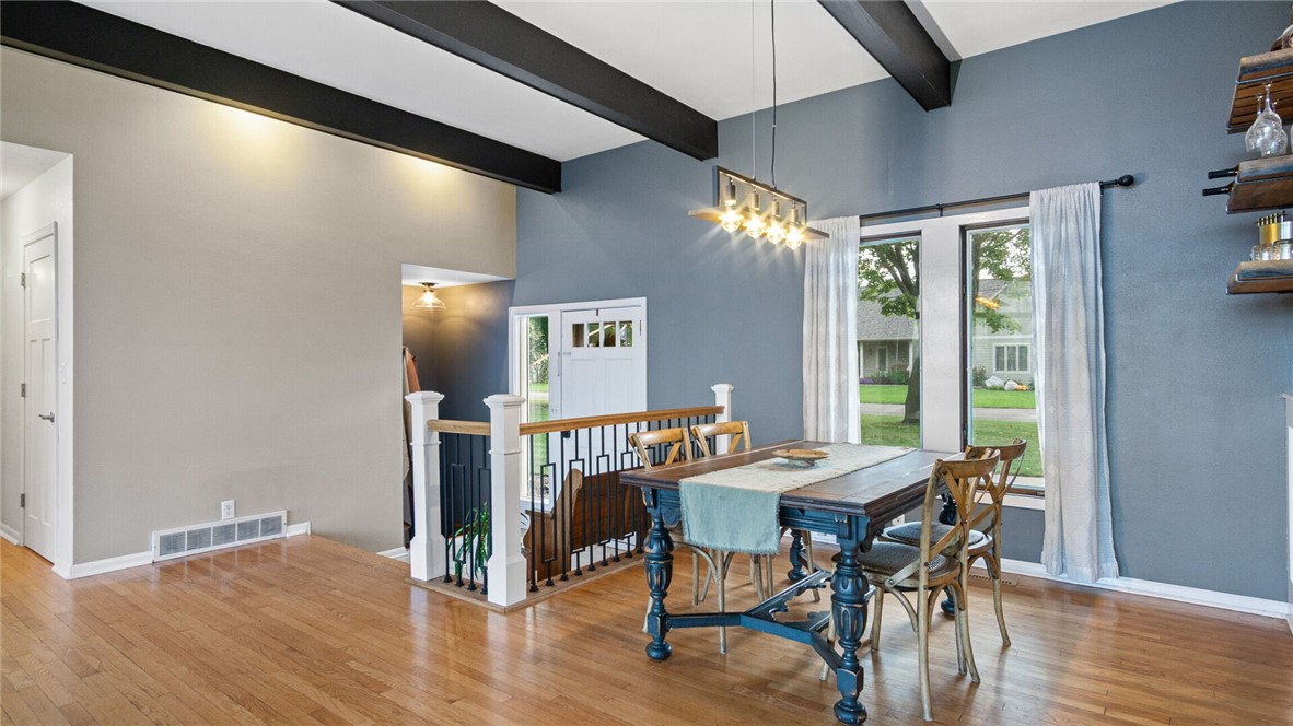 217-Skyline-Eau-Claire-WI-54703-1