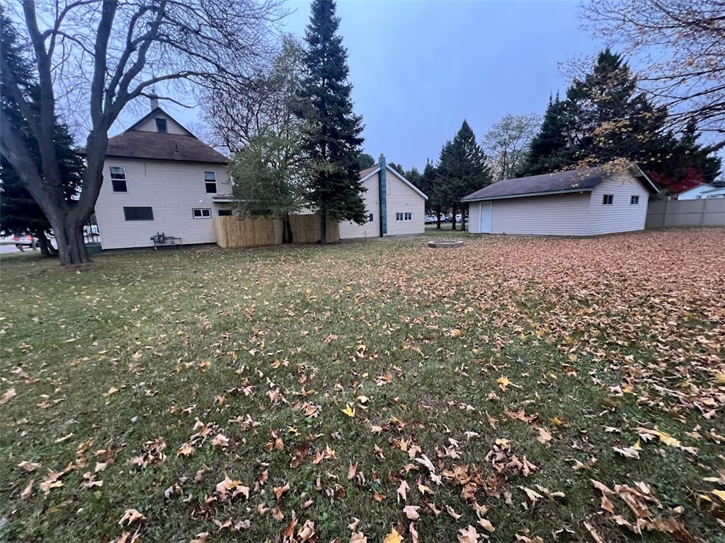 2202-Broadway-Menomonie-WI-54751-7