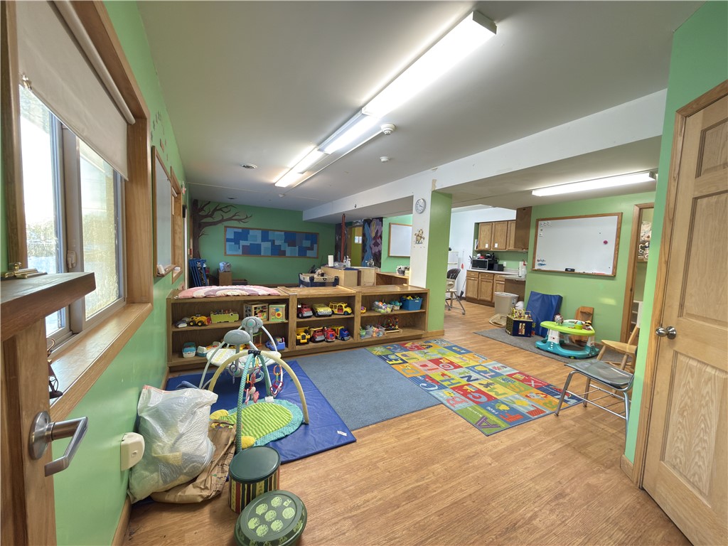 2328 N Hillcrest Parkway Altoona WI 54720 — photo 23