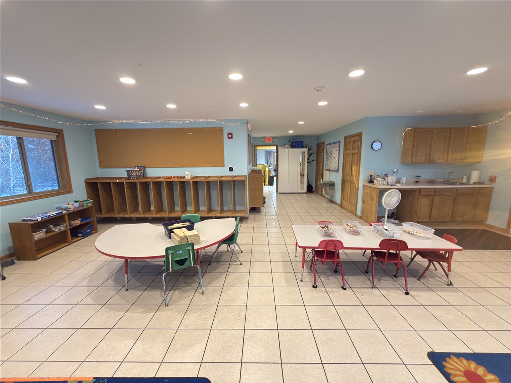 2328 N Hillcrest Parkway Altoona WI 54720 — photo 36