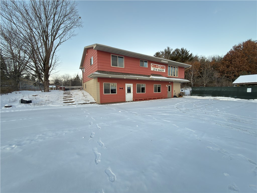 2328 N Hillcrest Parkway Altoona WI 54720 — photo 45