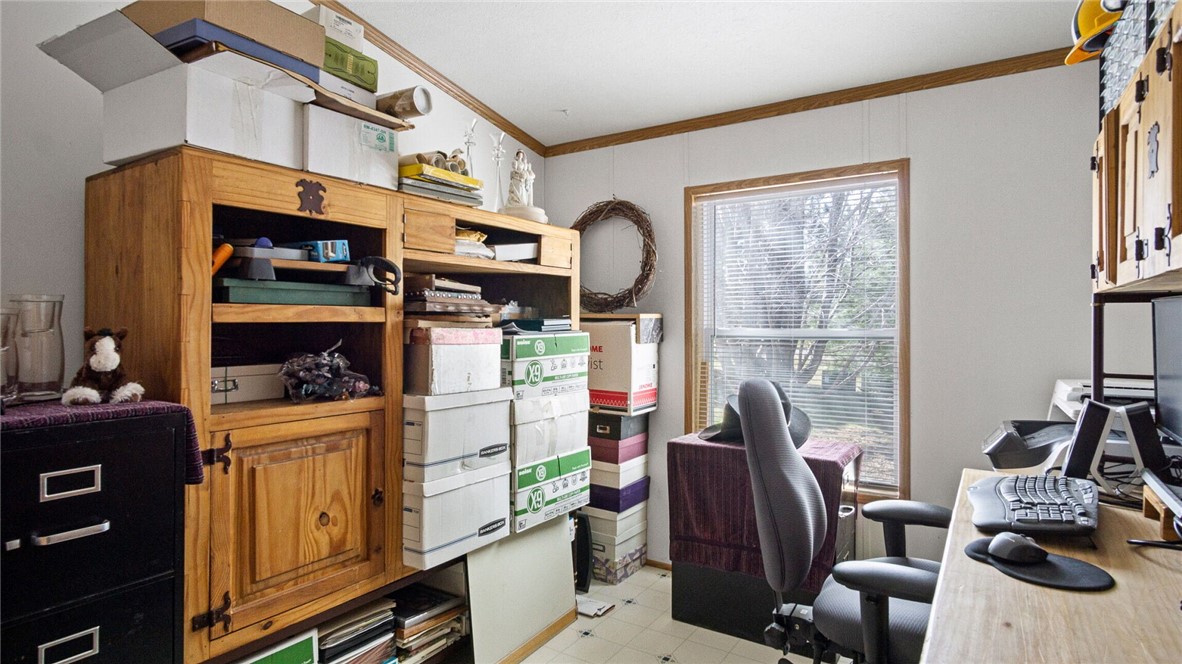 23603-23587-69th-Cadott-WI-54727-2