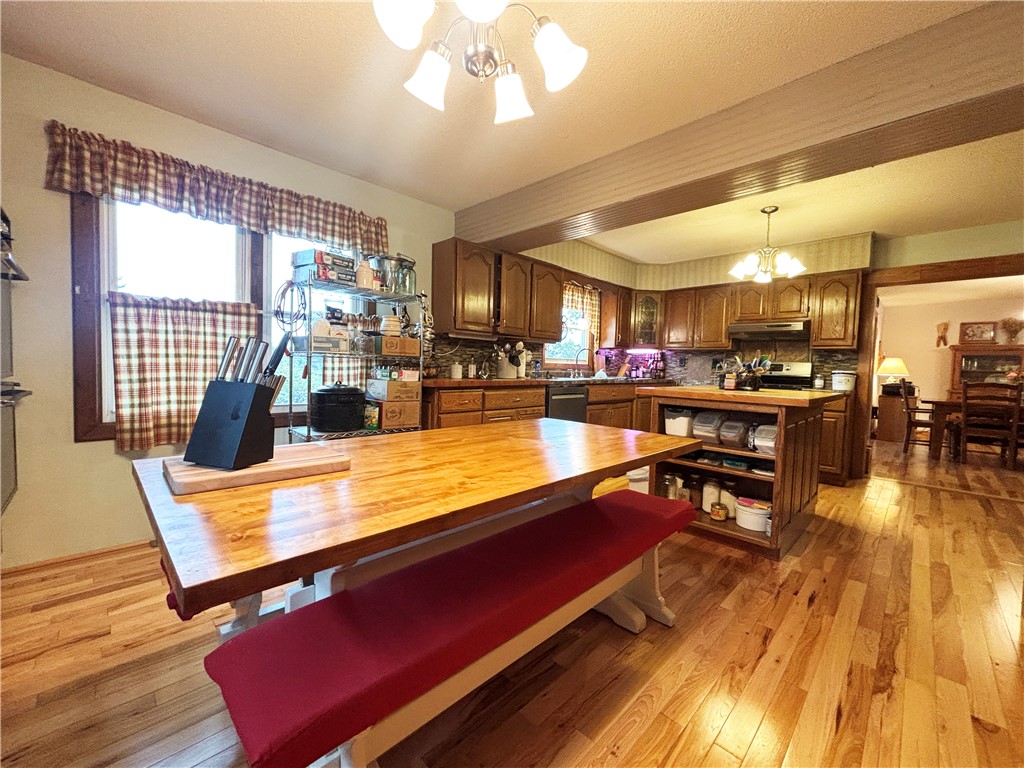 2388-10-34-Cameron-WI-54822-1