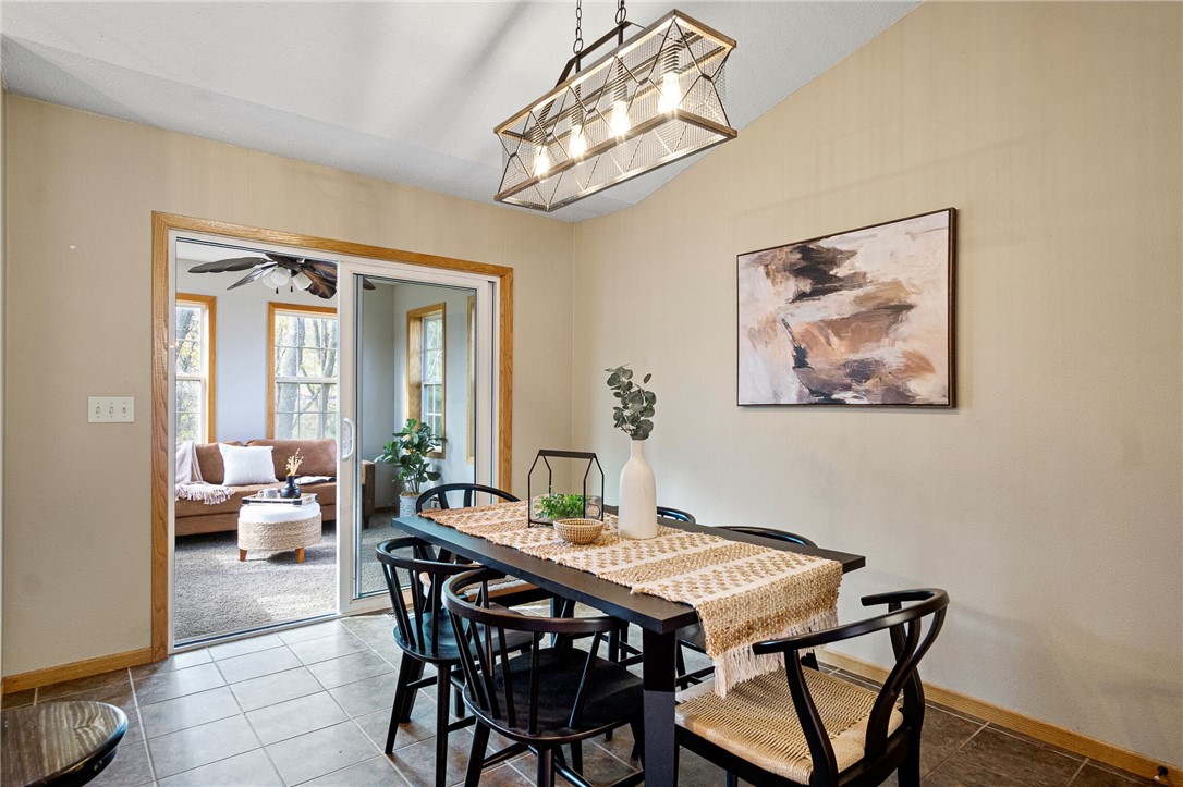 2523-Kenora-Eau-Claire-WI-54703-3