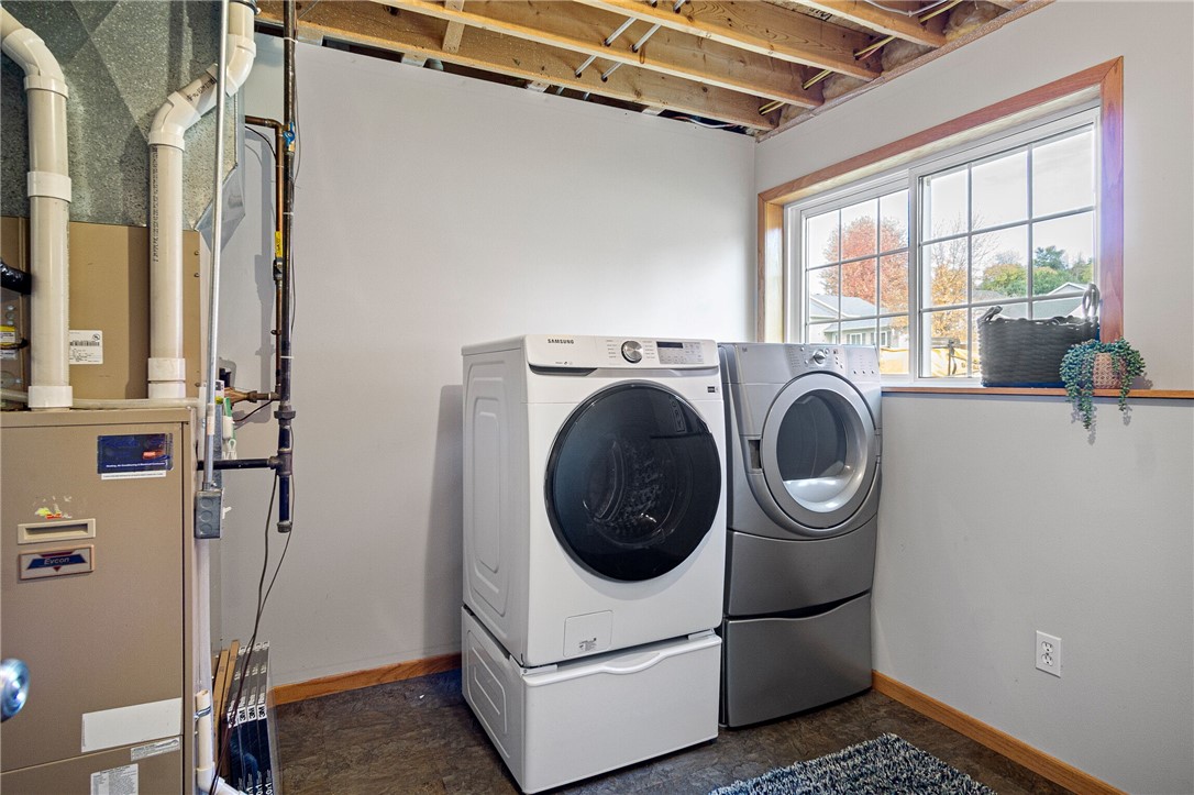 2523-Kenora-Eau-Claire-WI-54703-7