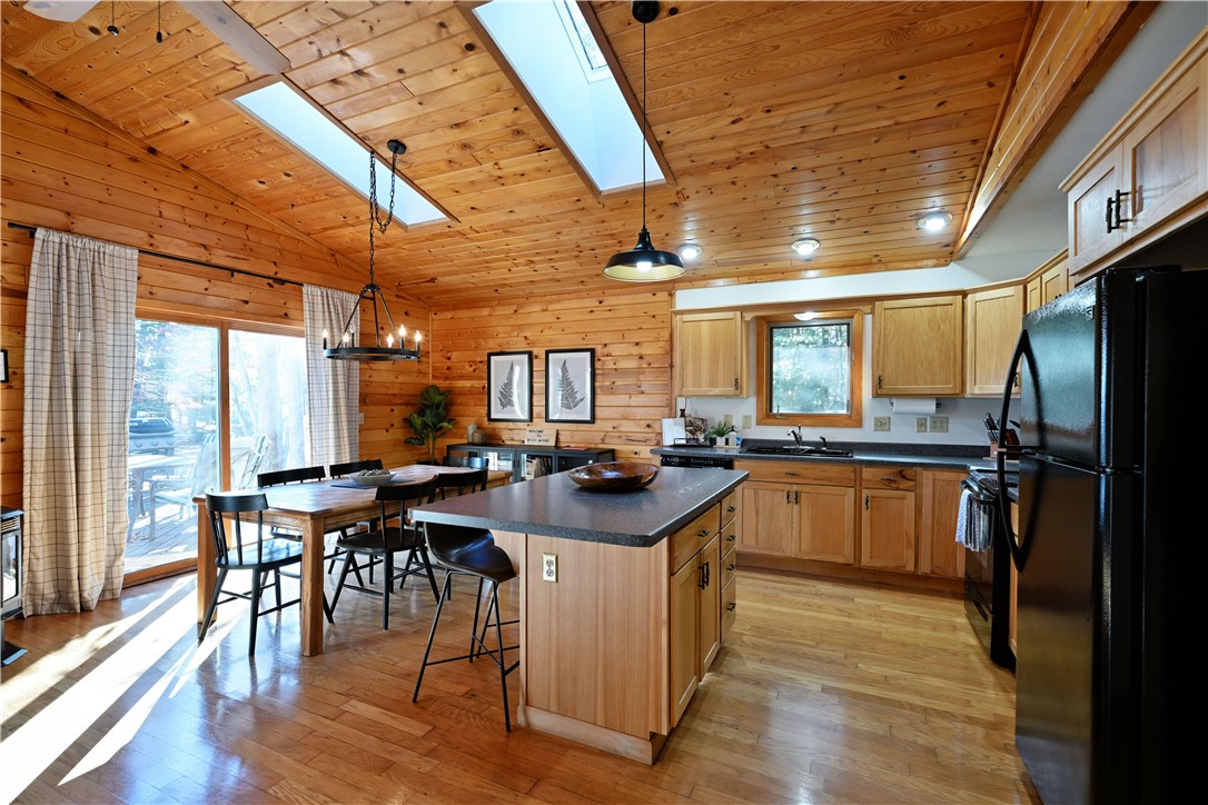 25252-Pike-Bend-Webster-WI-54893-2