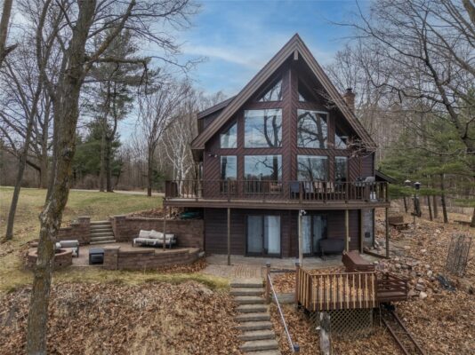 2563 27 1/4 27 3/4 Street Rice Lake WI 54868 — photo 1