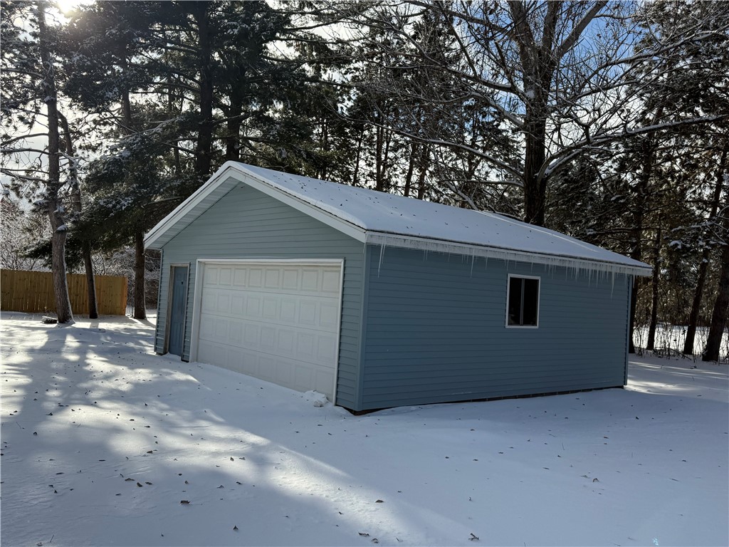 2607-Crescent-Eau-Claire-WI-54703-1