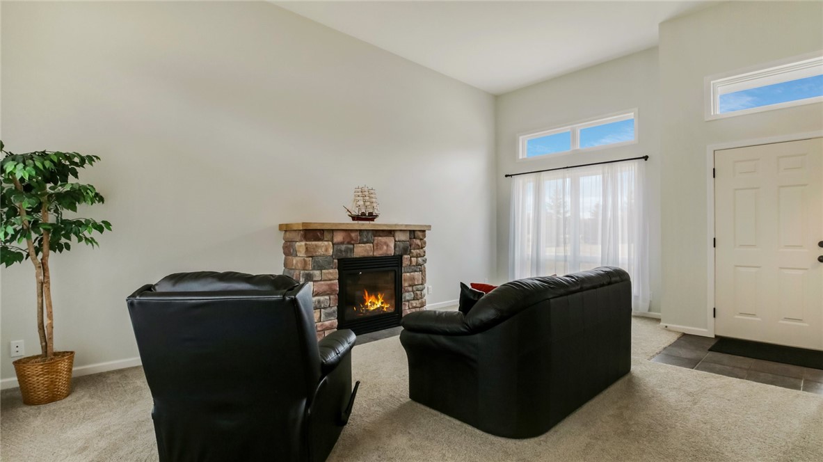 27183-27185-250th-Holcombe-WI-54745-2