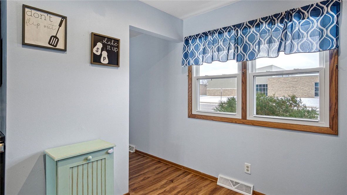 2719-Mercury-Eau-Claire-WI-54703-3