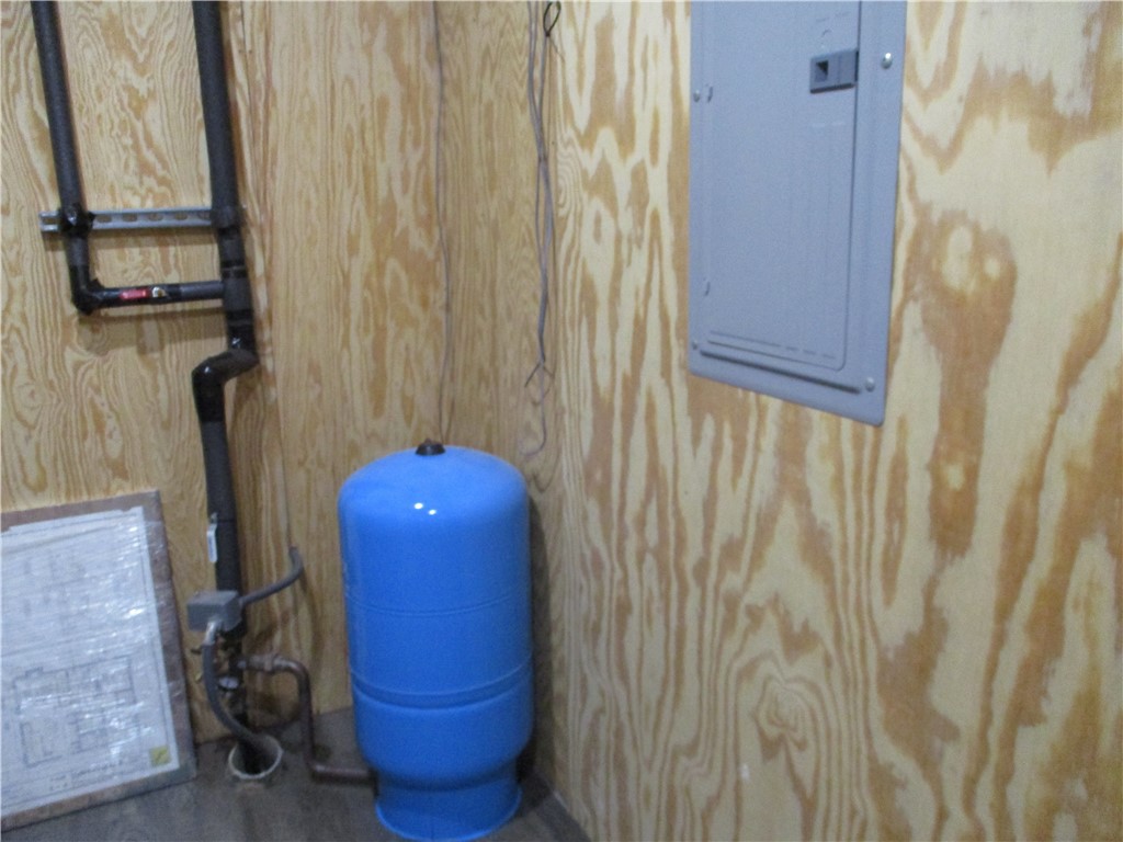 2874-29-12-29-78-Birchwood-WI-54817-6