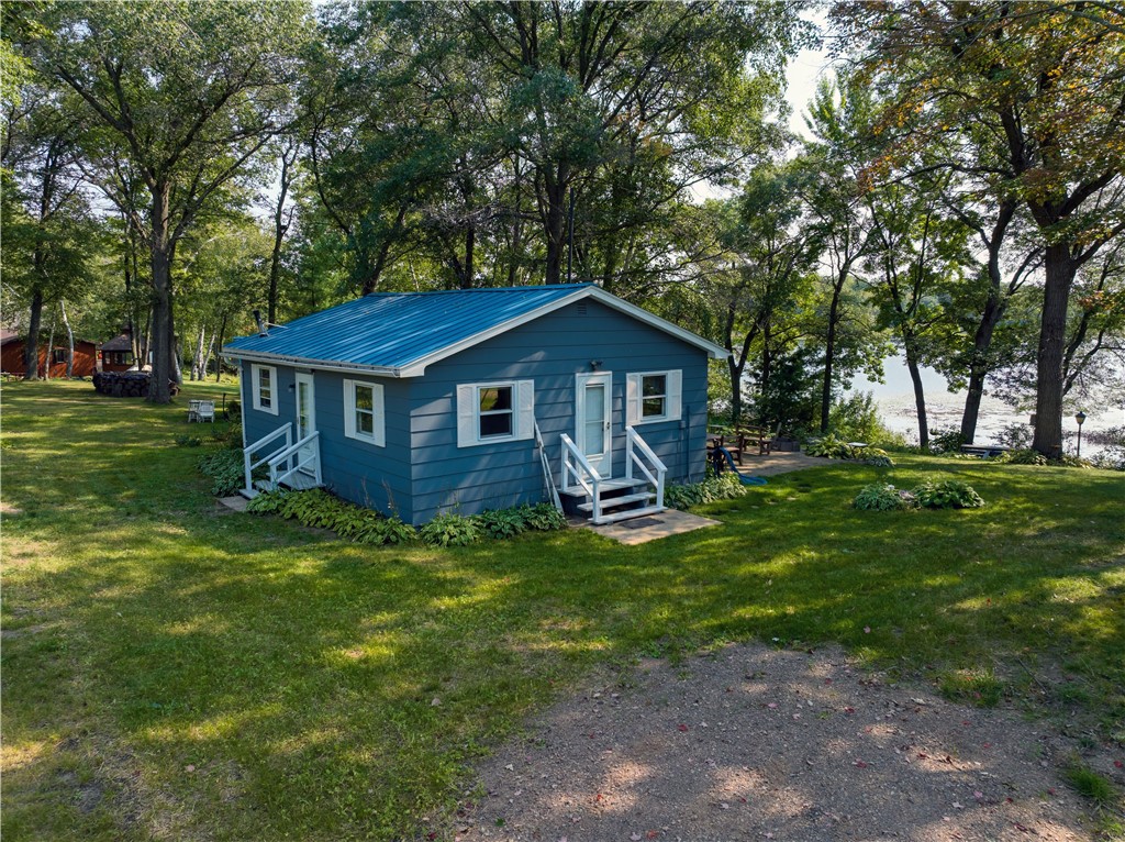 2942-Jesse-Sarona-WI-54870-5