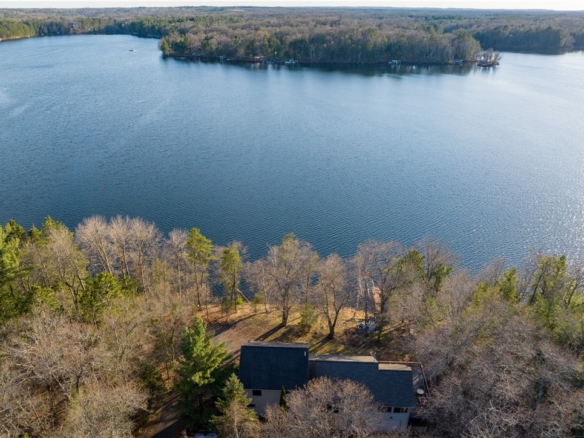 Residentialhouse for sale picture with an address of  29825 Minerva Circle in Danbury and a list price of 799999