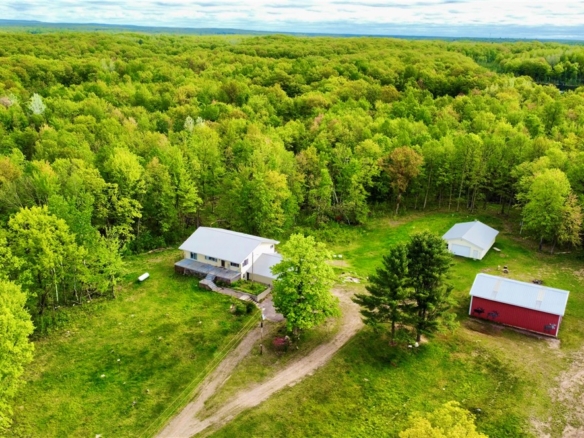 Residentialhouse for sale picture with an address of  30345 136th Street in New Auburn and a list price of 439900