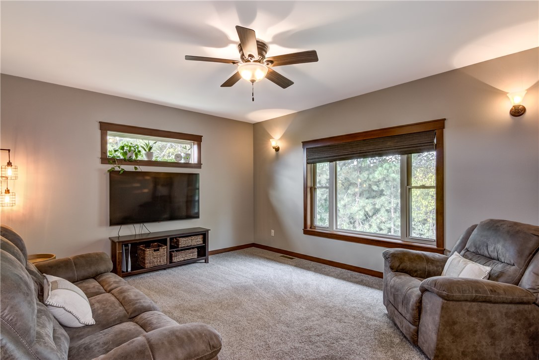 308-Monte-Carlo-Eau-Claire-WI-54703-3