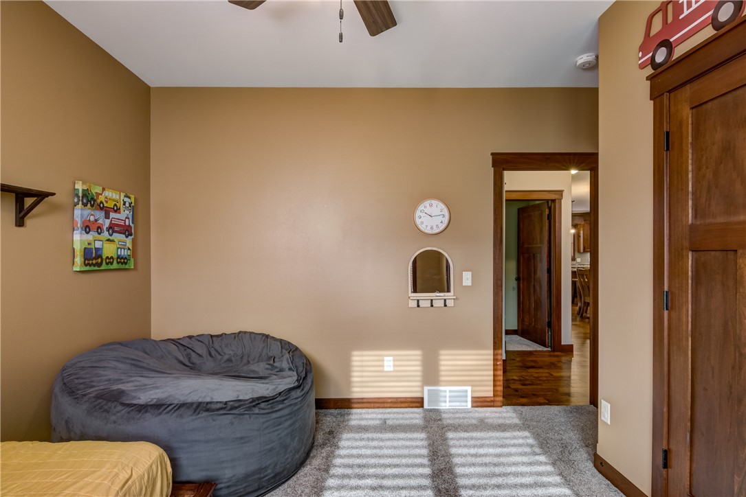 308-Monte-Carlo-Eau-Claire-WI-54703-4