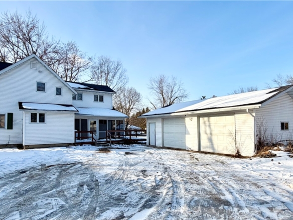 Residentialhouse for sale picture with an address of  309 7th Street in Ladysmith and a list price of 179900