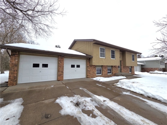 Residentialhouse for sale picture with an address of  309 Linden Avenue in Rice Lake and a list price of 265000