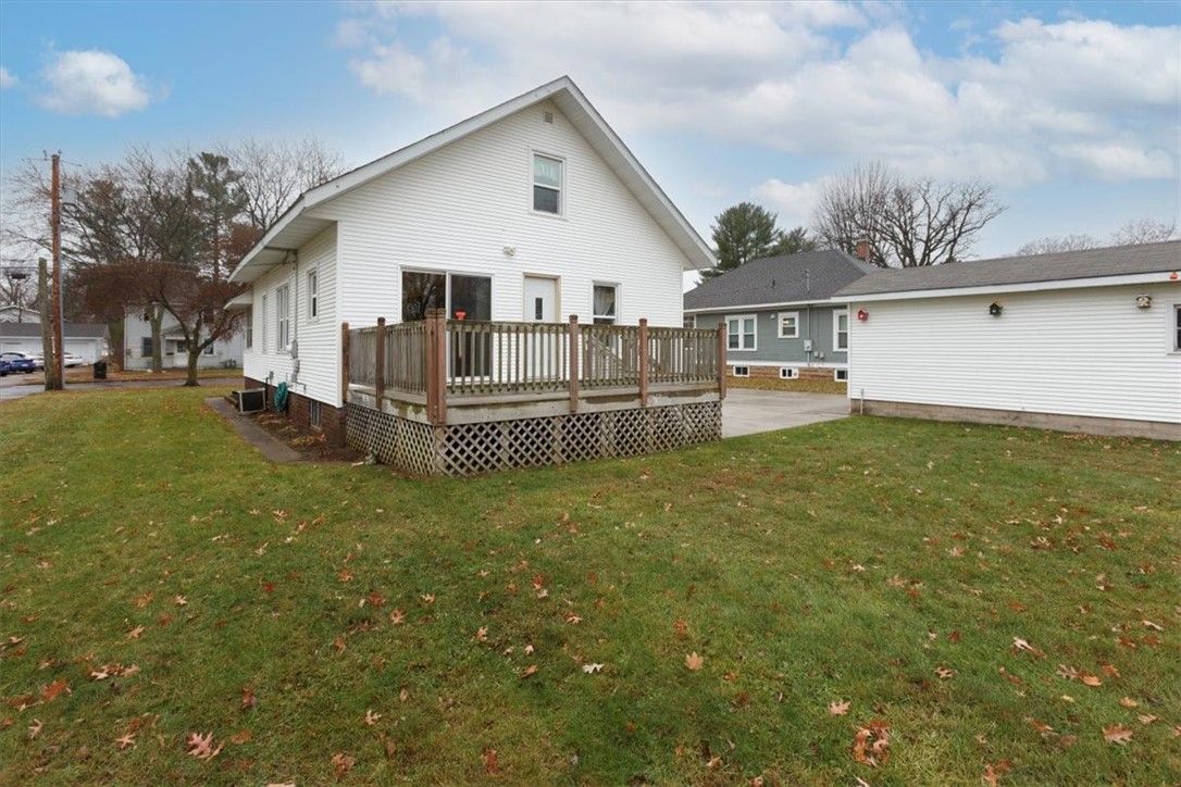 315-12th-Menomonie-WI-54751-5