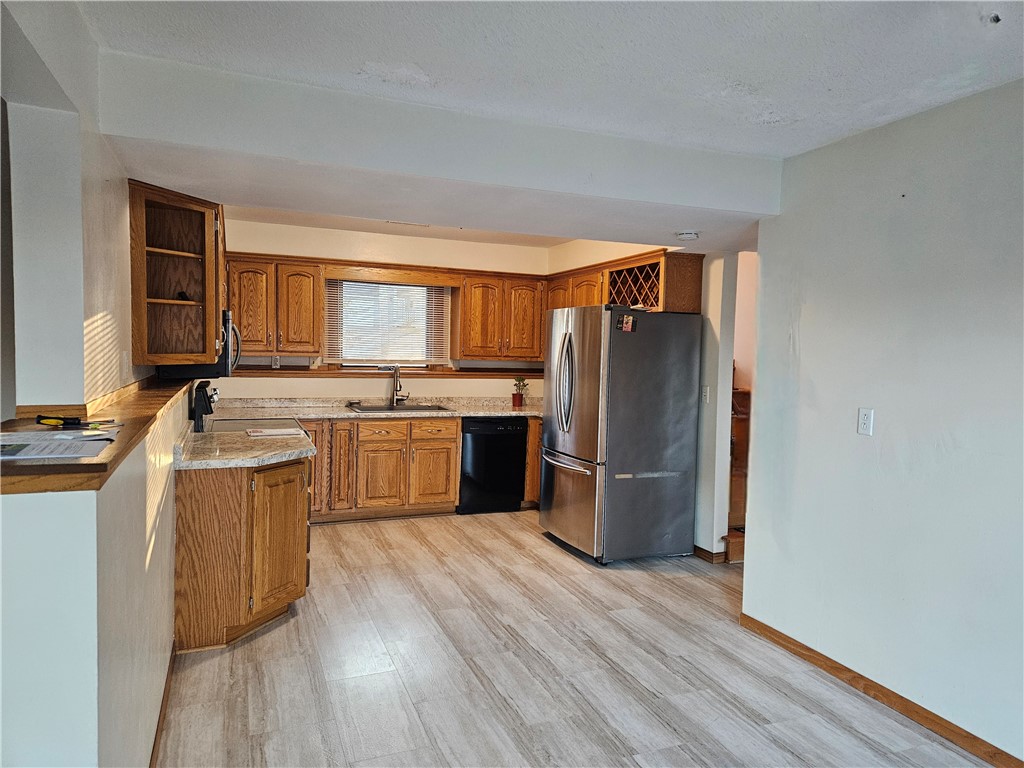 324-8th-Cornell-WI-54732-5