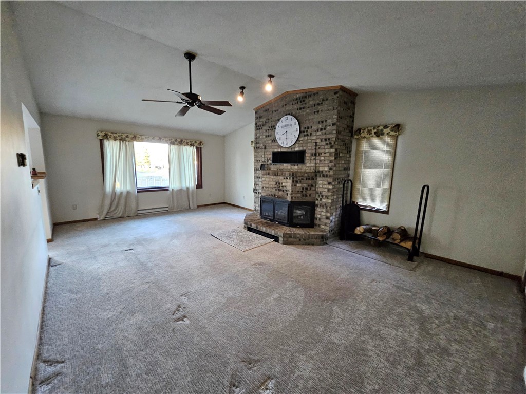 324-8th-Cornell-WI-54732-7