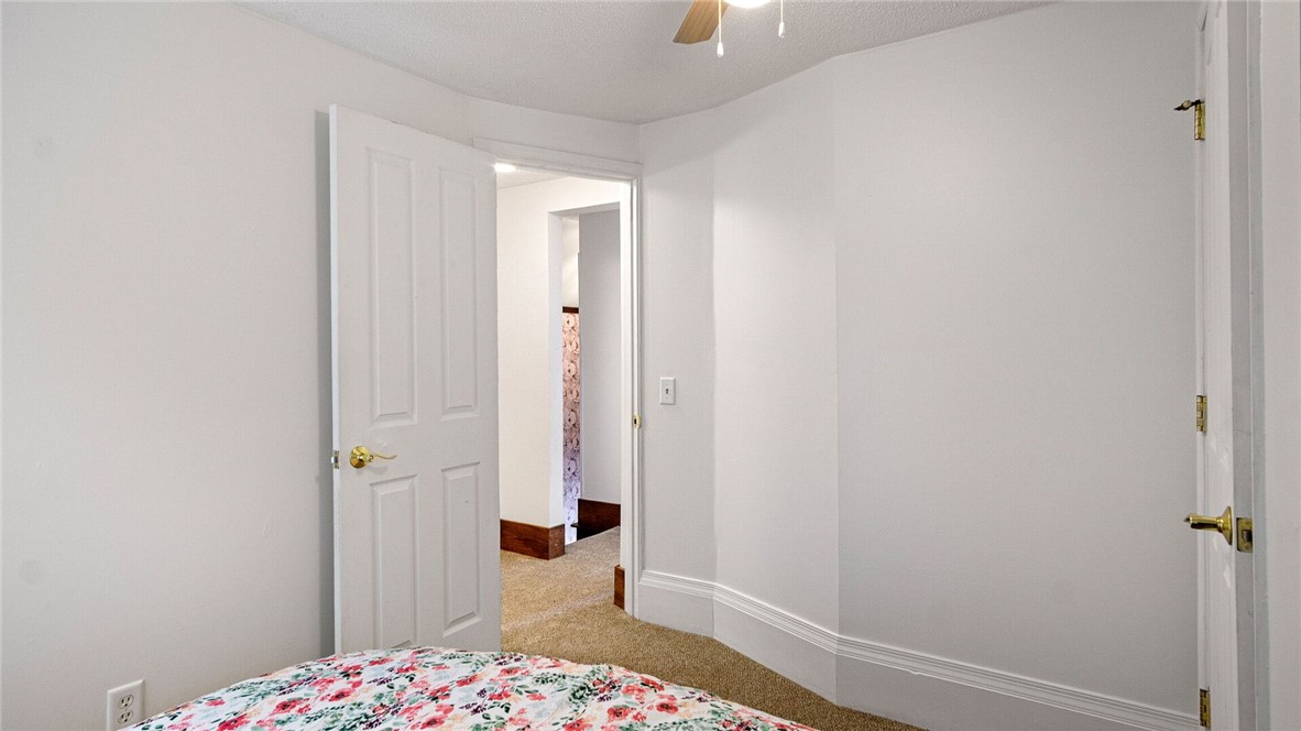 324-Mead-Eau-Claire-WI-54703-4