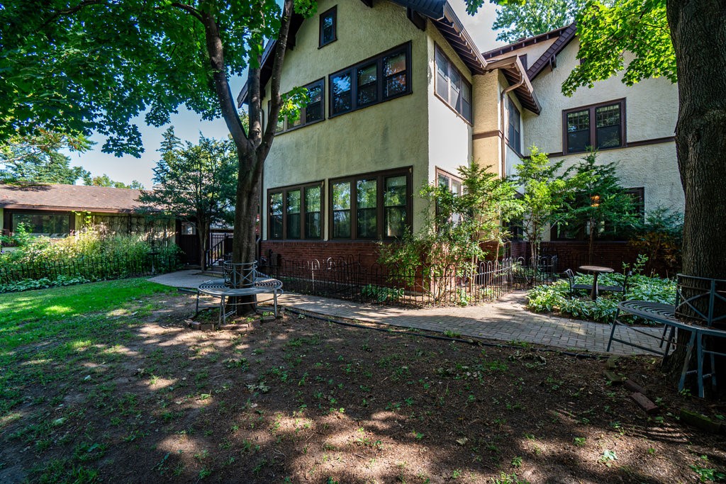 329 Park Circle Menomonie WI 54751